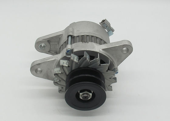6BD1 Auto Parts Alternator 1-81200-4402 0-33000-6552 Excavator EX200-2 SH220-5 Alternator